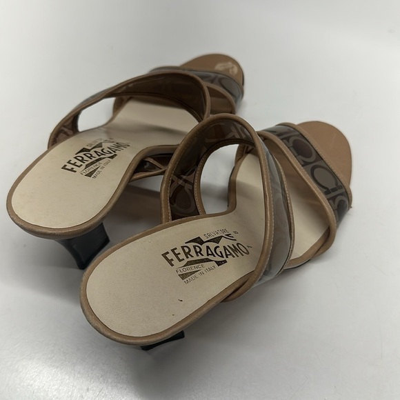Salvatore Ferragamo High Heel Shoes Sandals Open Toe Lucite Straps Tan Size 7 B - Picture 4 of 11